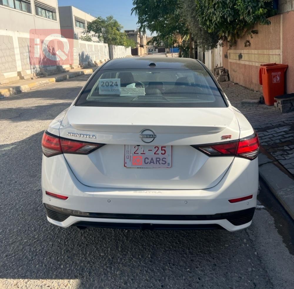 نیسان سێنترا